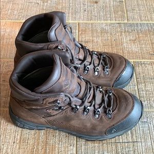 Vasque men’s hiking boots